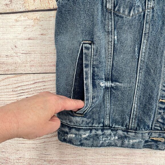 Kancan‎ Distressed Denim Trucker Jean Vest Juniors Size XL Blue Medium Wash - Picture 3 of 15